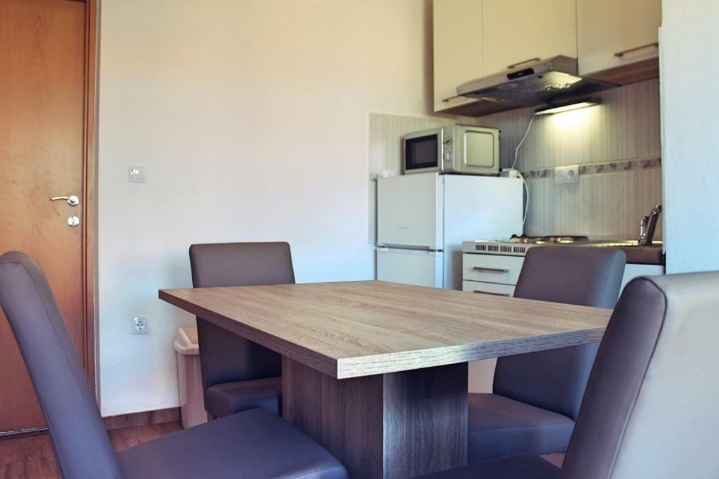 Doris Apartment